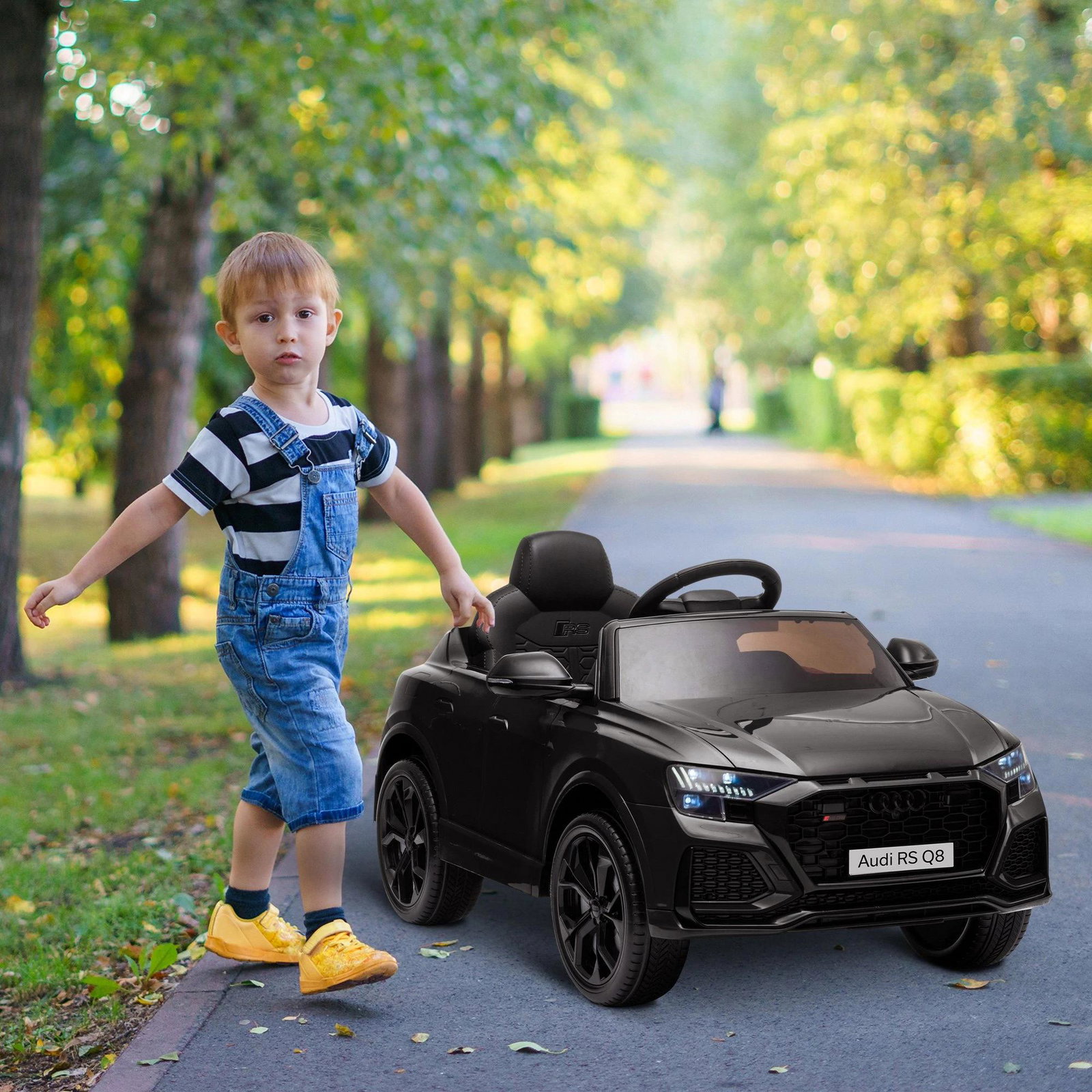 Carro Elétrico Infantil para Crianças de 3-5 Anos Licença Audi RS Q8 com Bateria 6V Controle a Distância Música MP3 Buzina e Luz