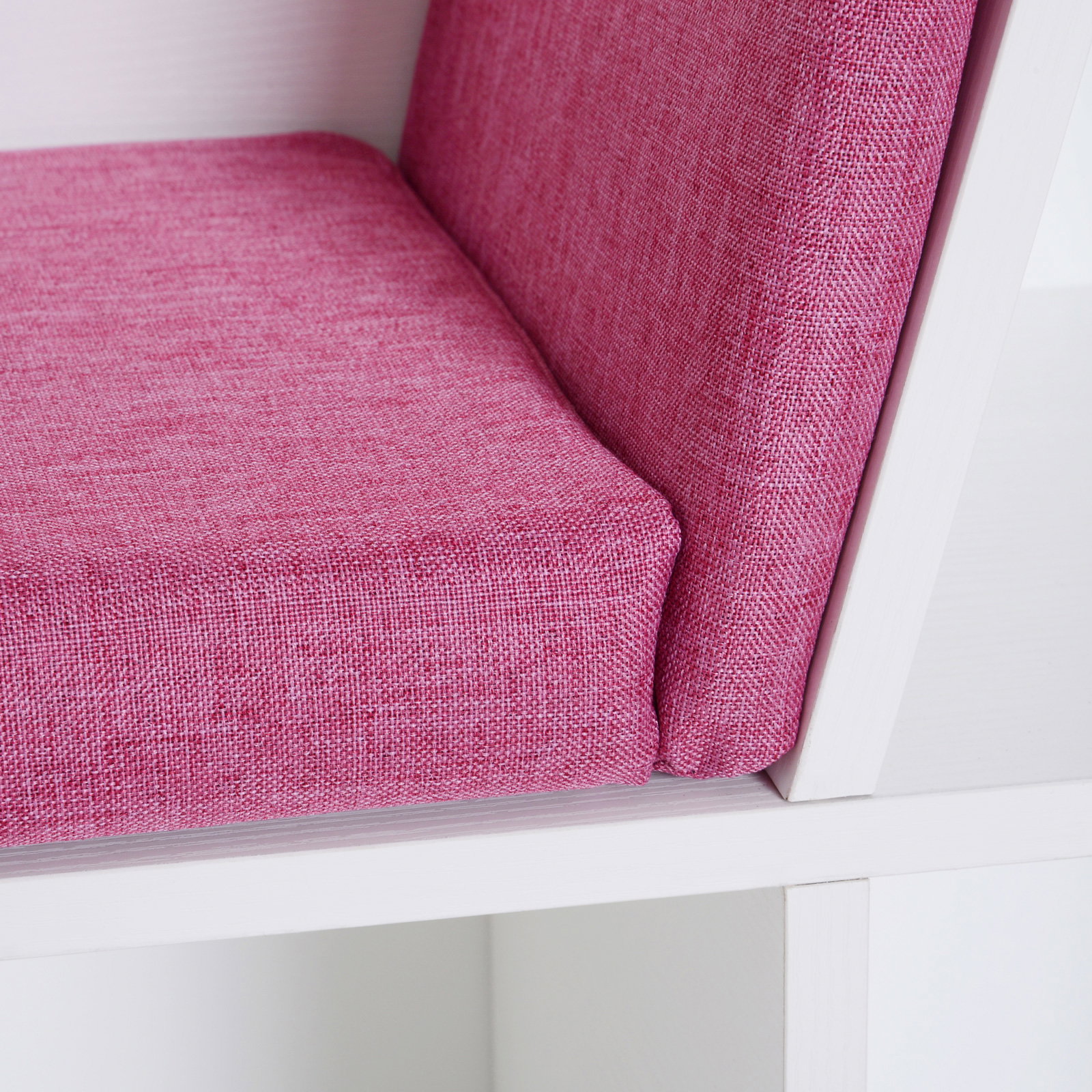 Estante infantil com assento estante com 6 cubos e banco com almofada 102x30x61cm branco e rosa