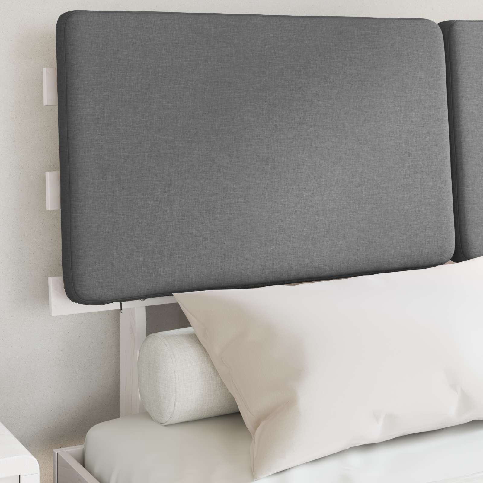 Estrutura de cama com cabeceira estofada cinzento-claro