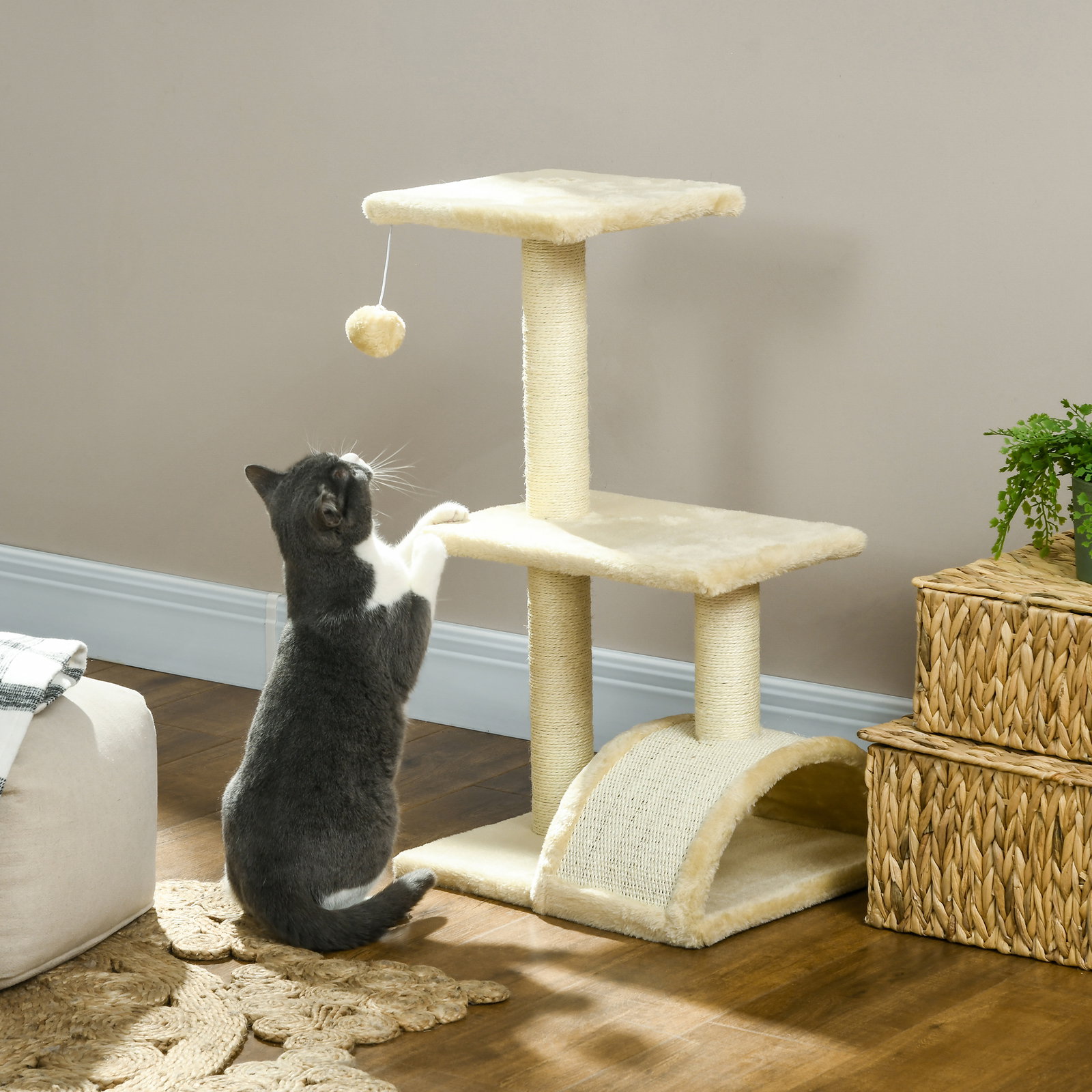 Arranhador para gatos médio de 3 níveis com postes de sisal placa para arranhar e bola suspensa 40x35x72 cm creme