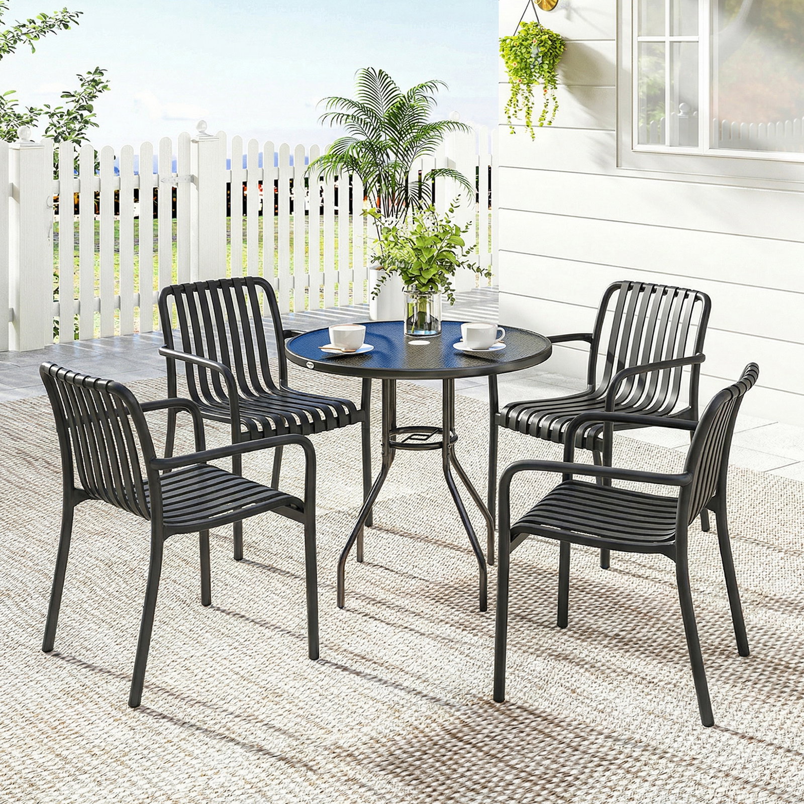 Conjunto de 4 cadeiras de jardim empilháveis em PP com encosto curvado e assento com ripas 55x58,5x81,5 cm preto
