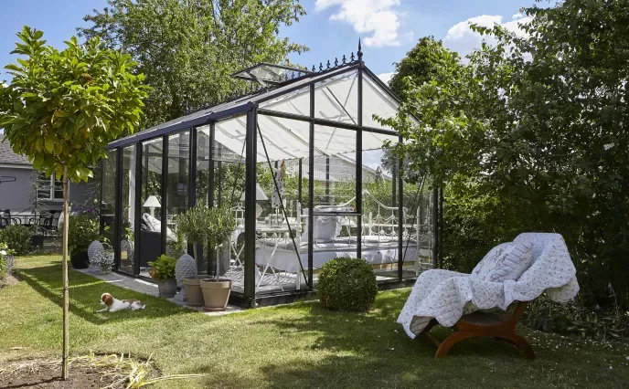 Estufa de Vidro Voyager – 7,3 a 23,3 m²