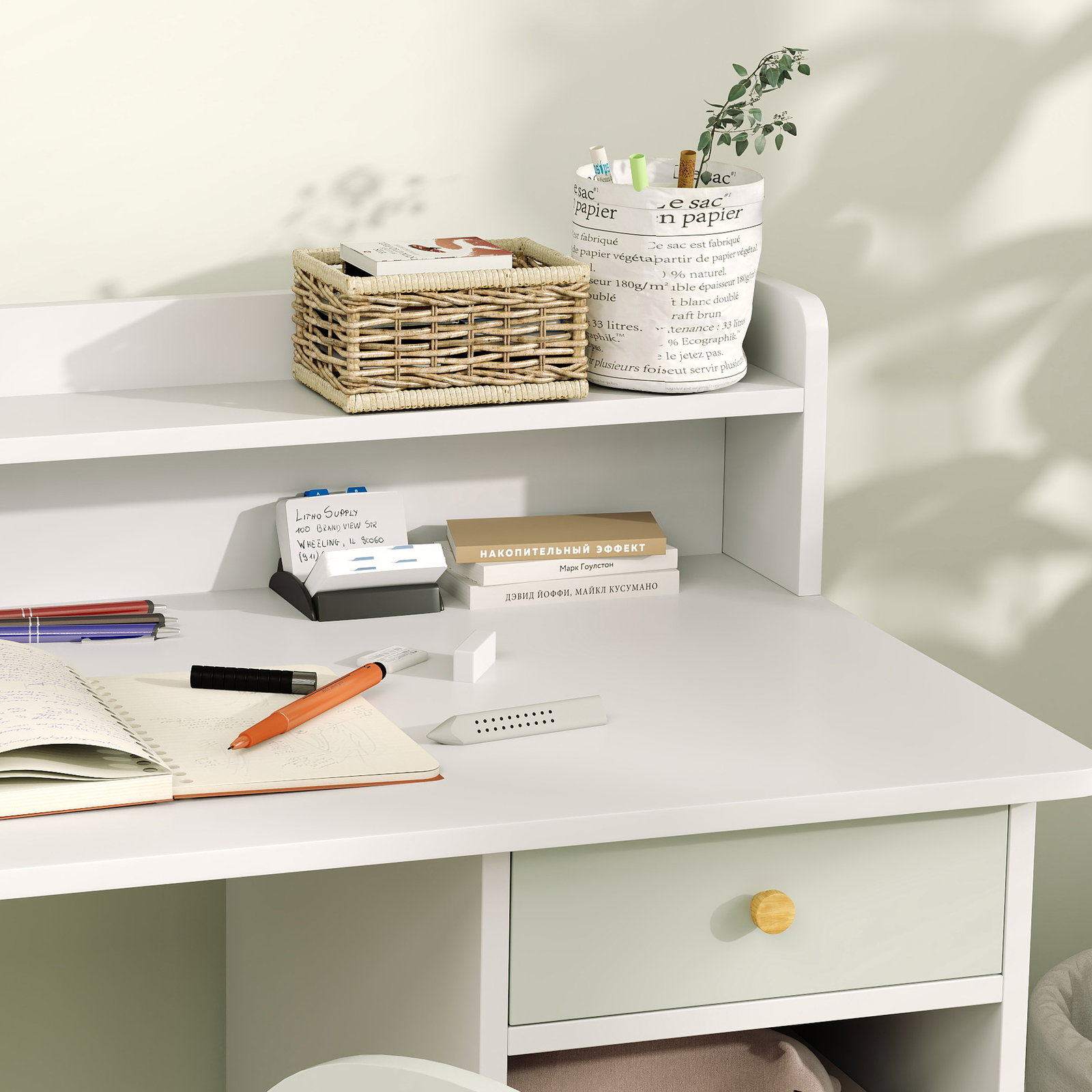 Conjunto de secretária e cadeira para crianças mesa de estudo com prateleiras e gaveta carga 80 kg 85x48x73 cm verde