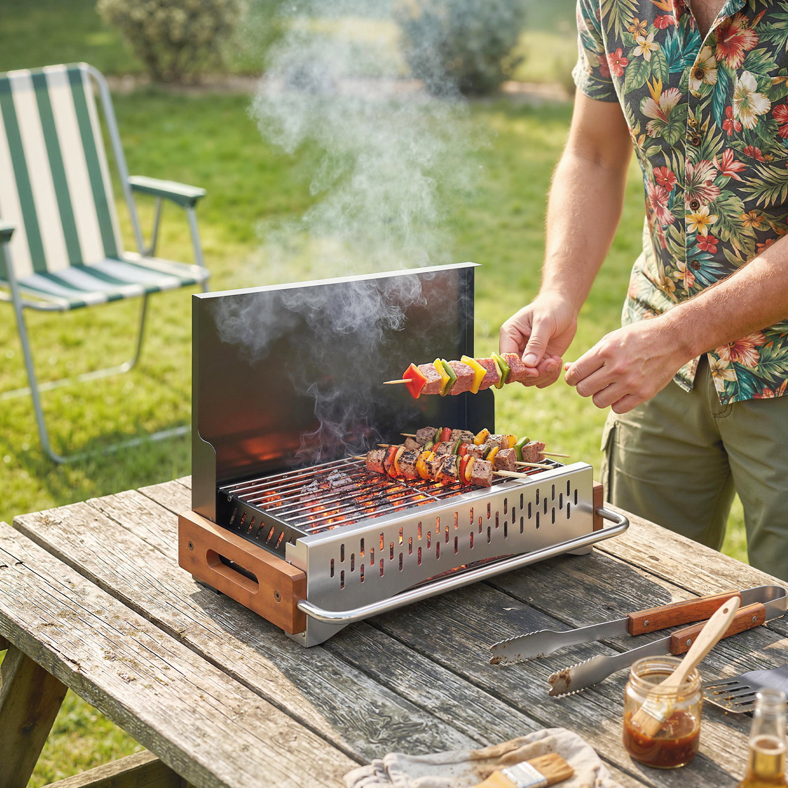 Barbecue a carvão dobrável portátil 50,5x34x33 cm com bandeja de carvão removível para camping, piqueniques, preto