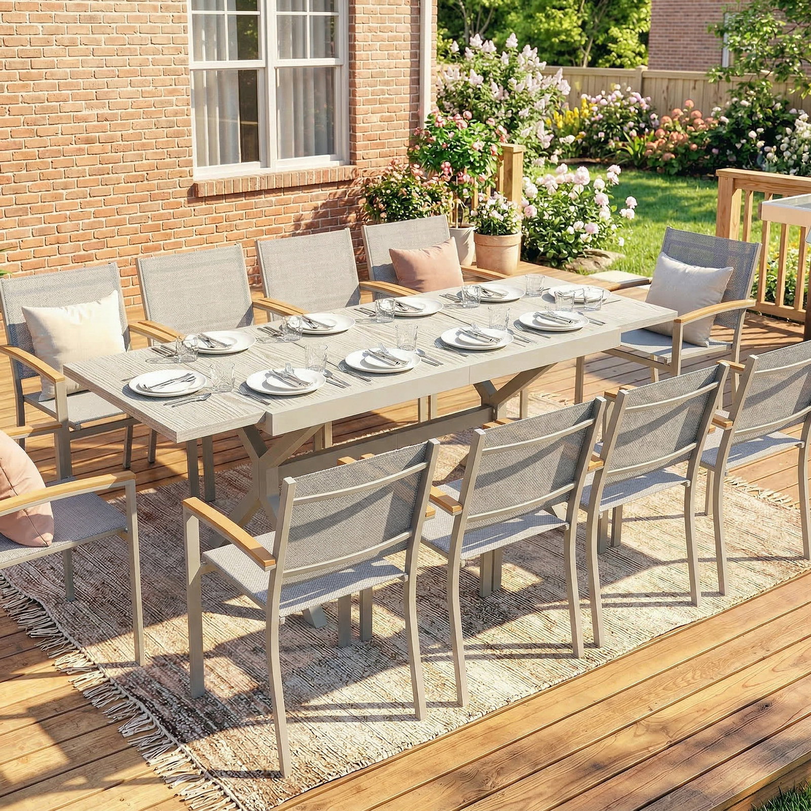 Mesa de jardim extensível com superfície em alumínio 154/214x85 cm com efeito madeira para 8-10 pessoas cinza claro
