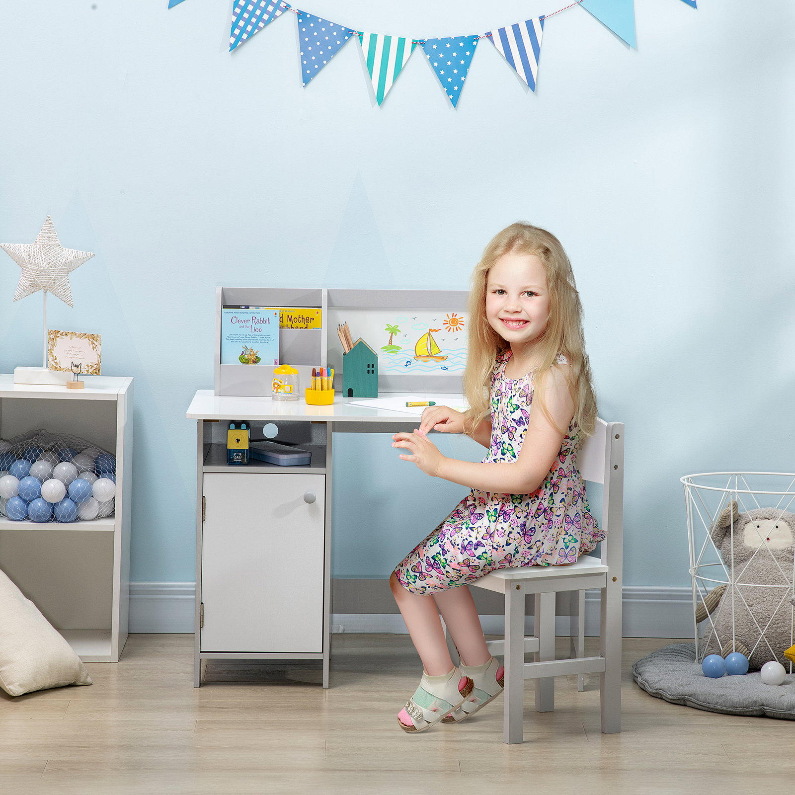 Conjunto de mesa e cadeira infantil de madeira com quadro branco mesa de estudo para crianças acima de 5 anos 90x45x85cm cinza