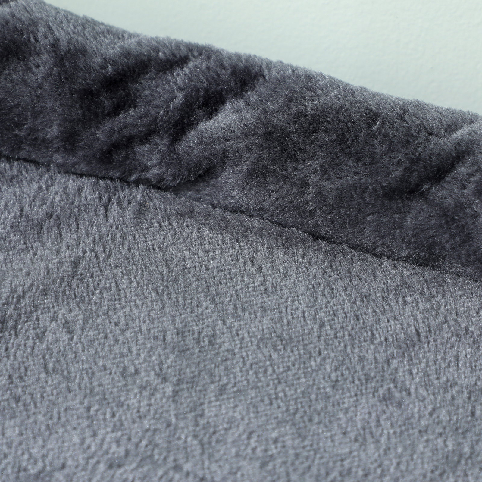 Arranhador para gatos com cama 2 cavernas poste de sisal e bola para brincar 45x40x66 cm cinzento escuro
