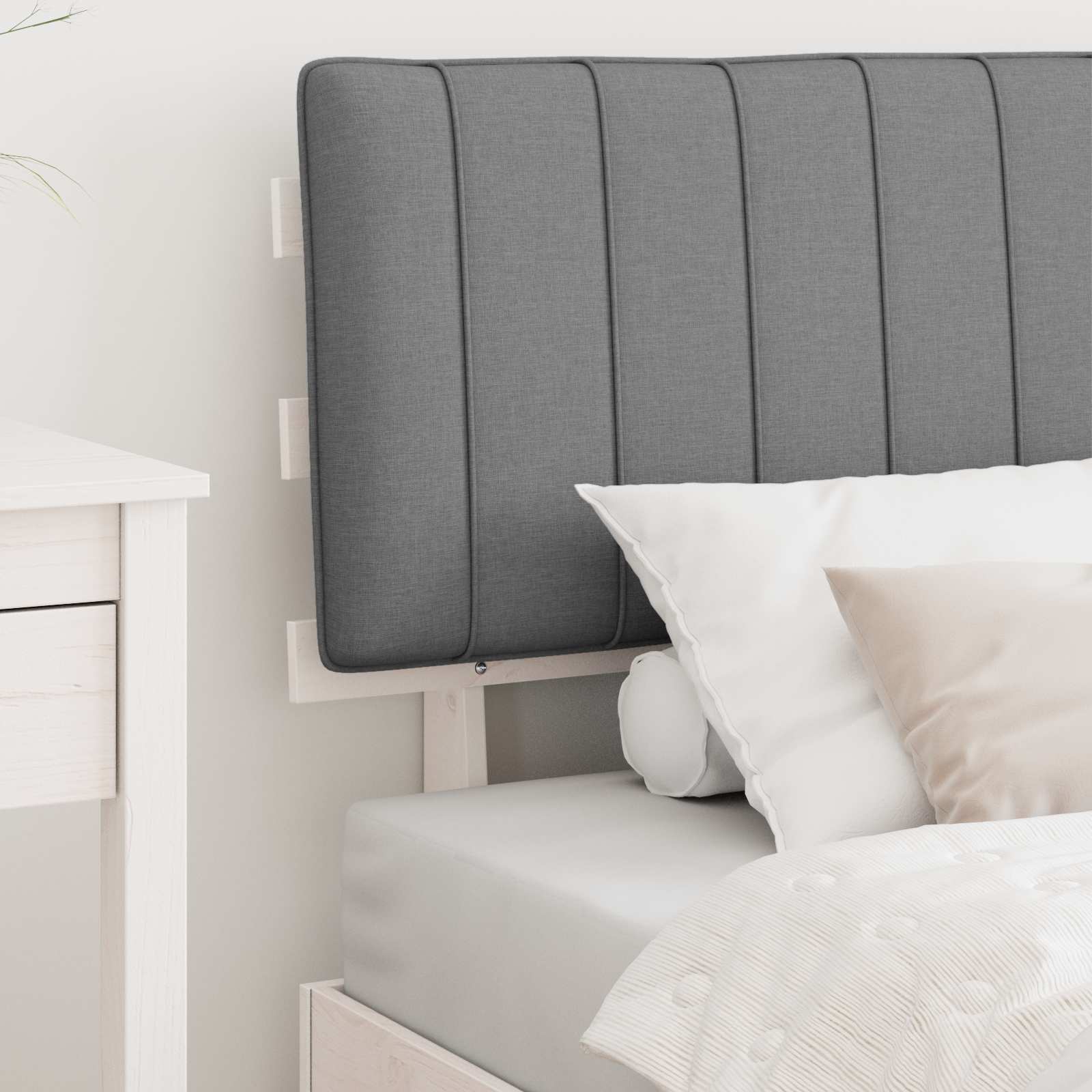 Estrutura de cama com cabeceira estofada cinzento-claro