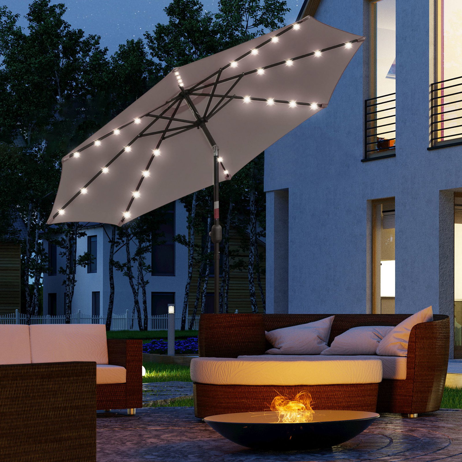 Chapéu de sol para terraço exterior, ø265 cm, guarda-sol de jardim com 32 luzes LED solares, poste de aço e manivela inclinável, para pátio, terraço, cinzento