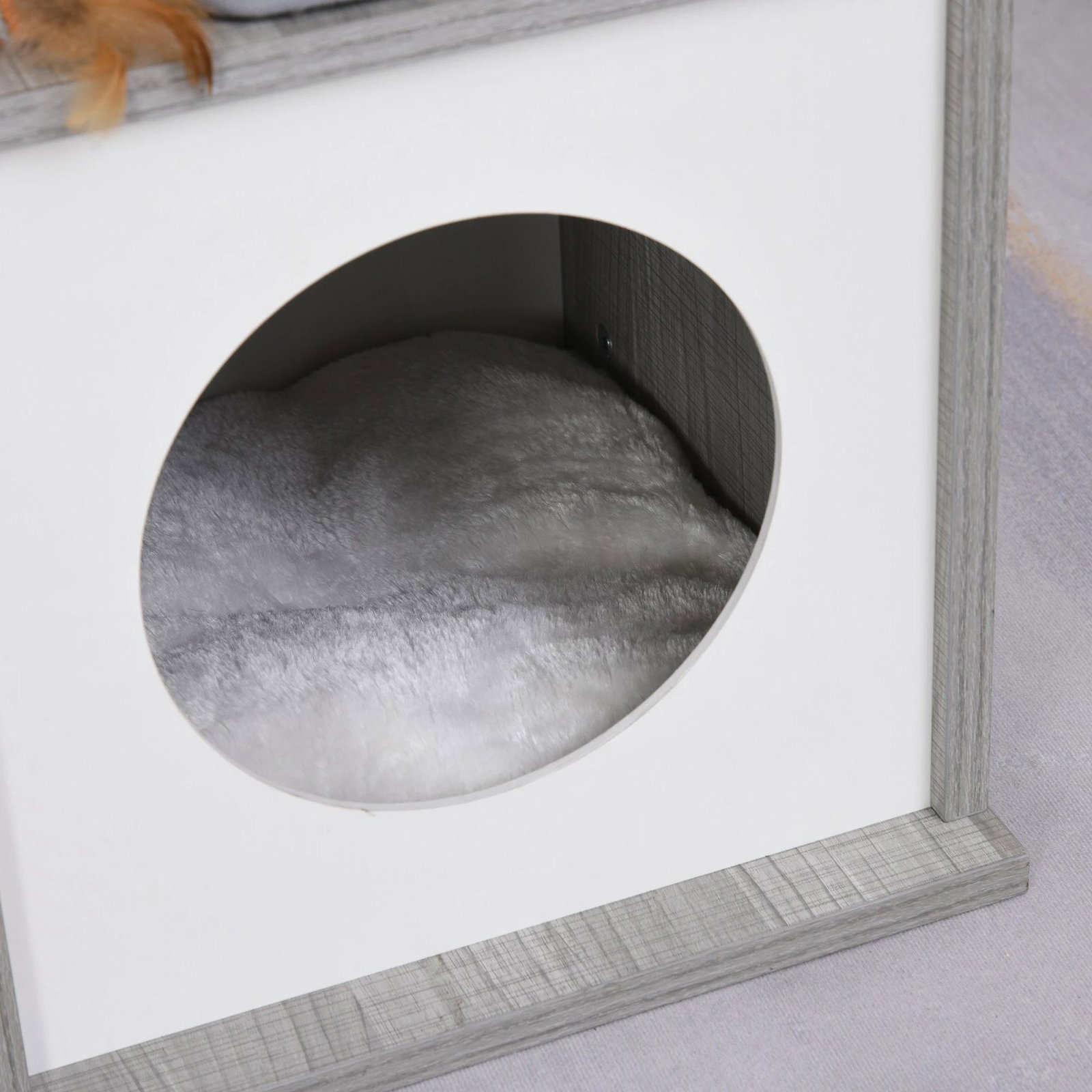Arranhador para gatos 59x39x62 cm de 3 níveis com poste de arranhar caverna almofadas amovíveis e bolsa de brinquedo cinza