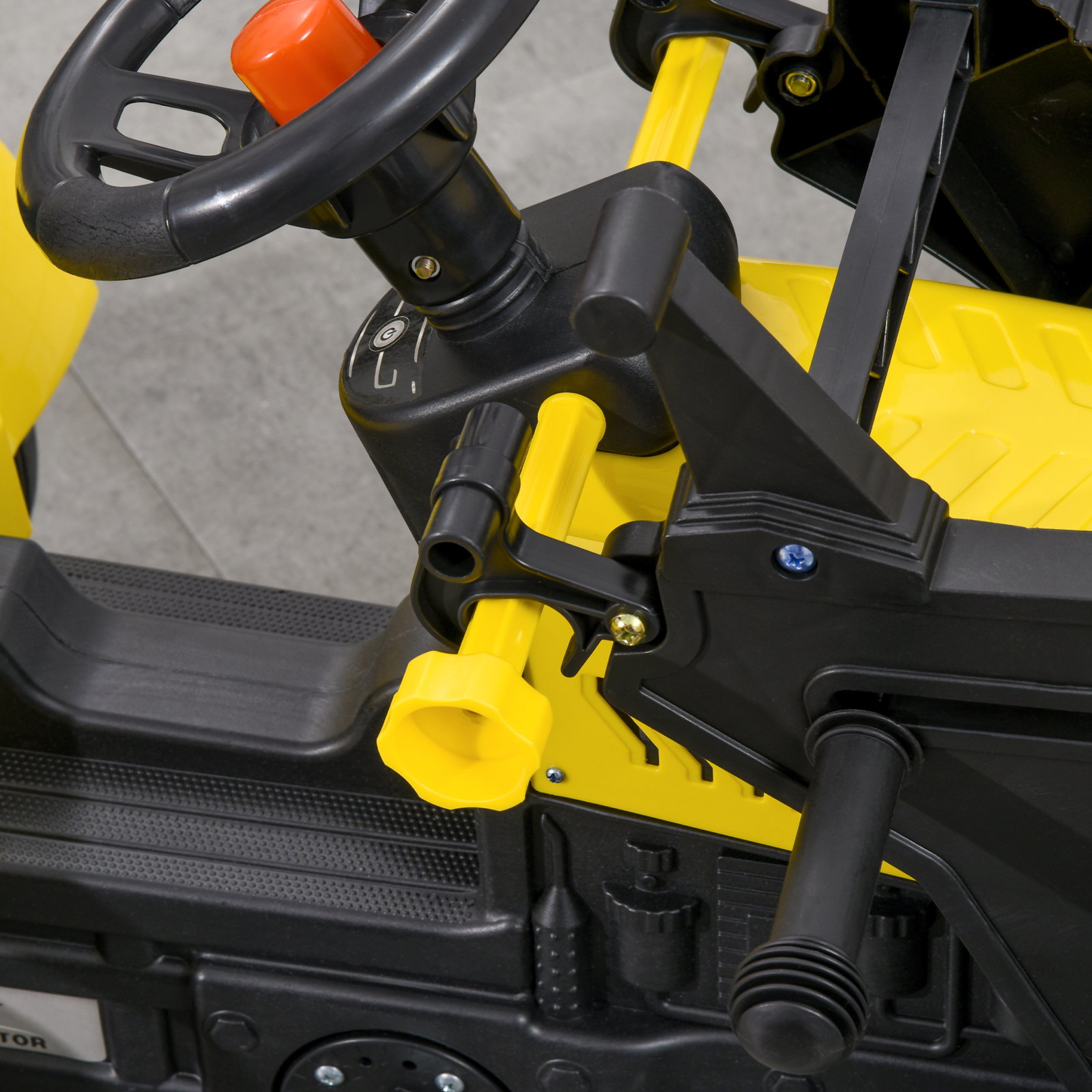 Trator a pedal para crianças acima de 3 anos trator escavadora infantil com pá dianteira 114x41x52 cm amarelo e preto
