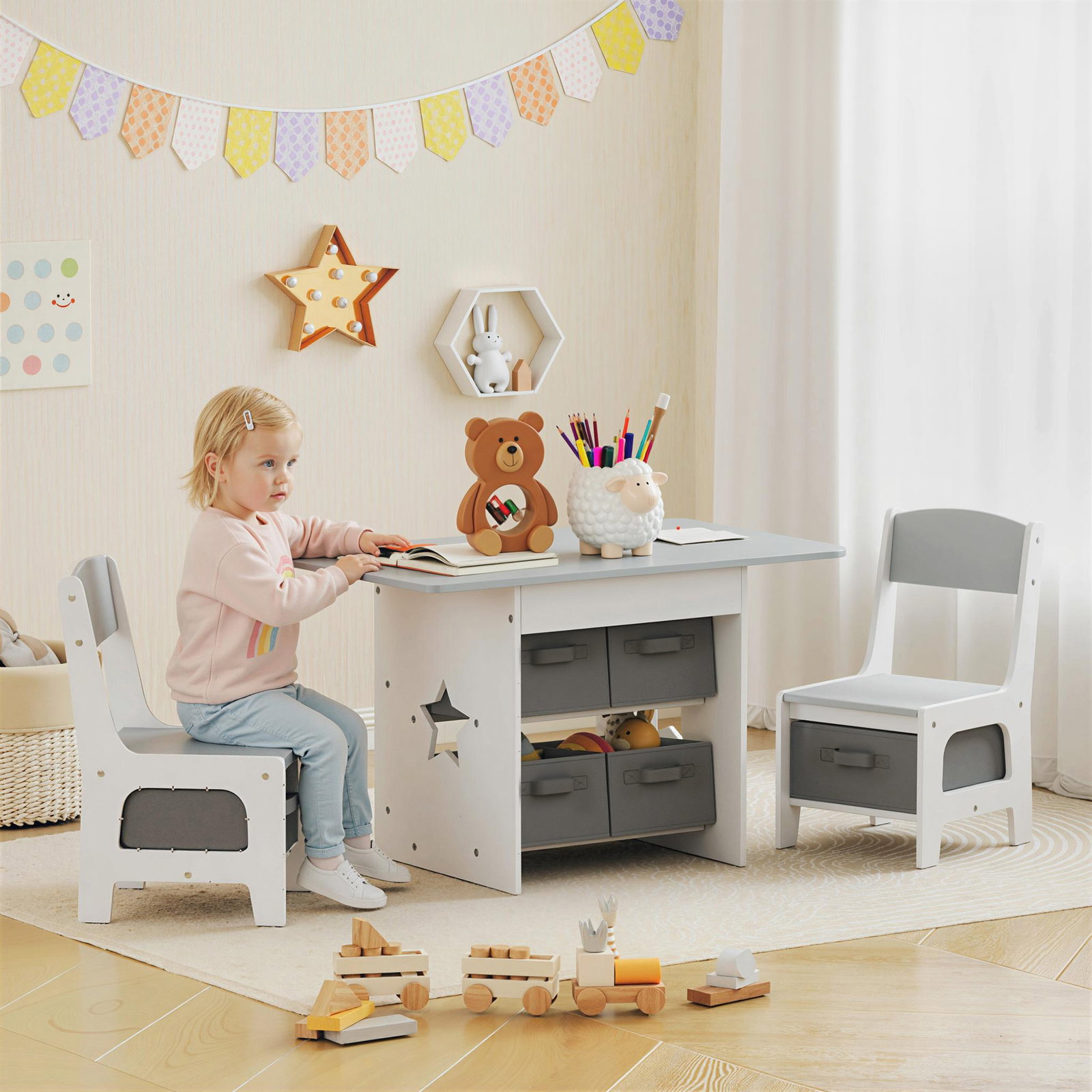 Mesa infantil com 2 cadeiras mesa e cadeiras para crianças com 6 gavetas de tecido desenho estrelas cinza claro