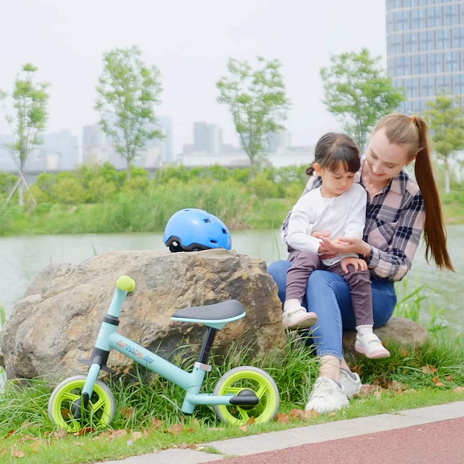 Bicicleta sem pedais para crianças de 18-48 meses bicicleta de equilíbrio com assento ajustável em altura 66,5x34x47 cm verde