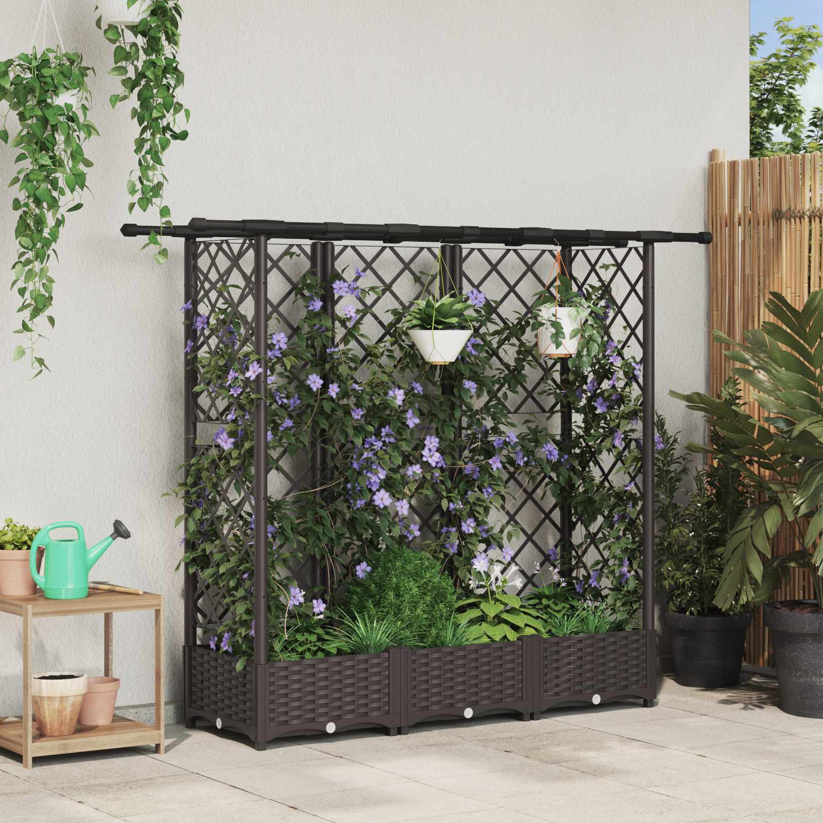 Cama elevada com treliça e telhado castanho 164 x 40 x 121 cm