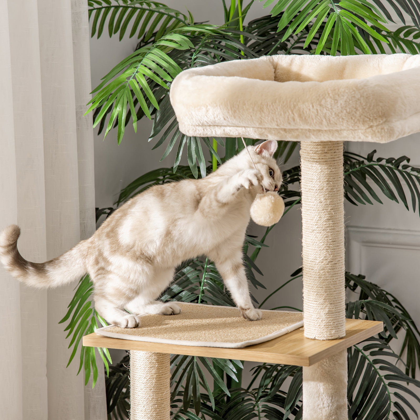 Arranhador para Gatos com Plataforma Rede Caverna Cama Postes de Sisal e Bolas de Brincar 48x40x126 cm Bege