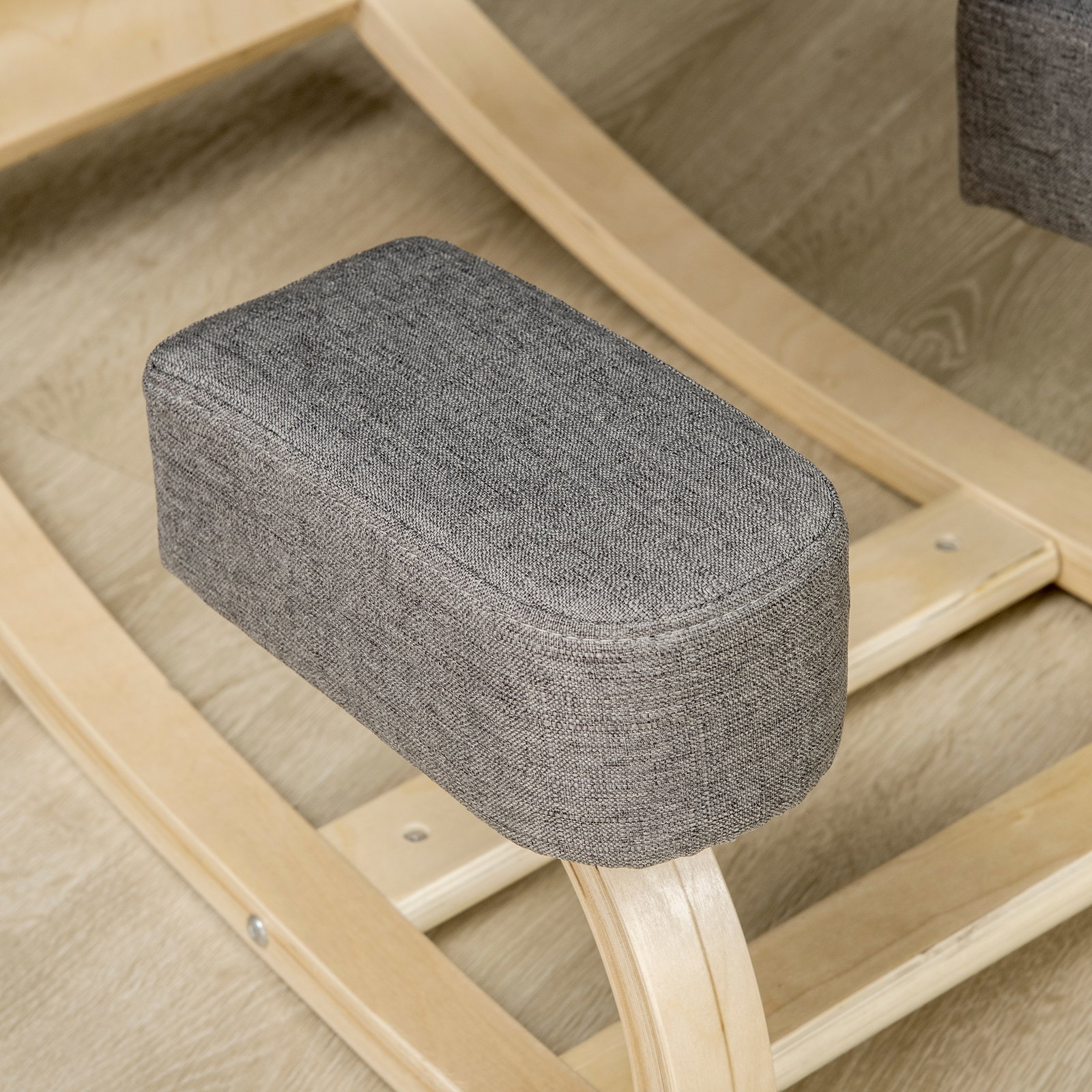 Cadeira ergonómica para joelhos com almofadas e estrutura em madeira, cinzento