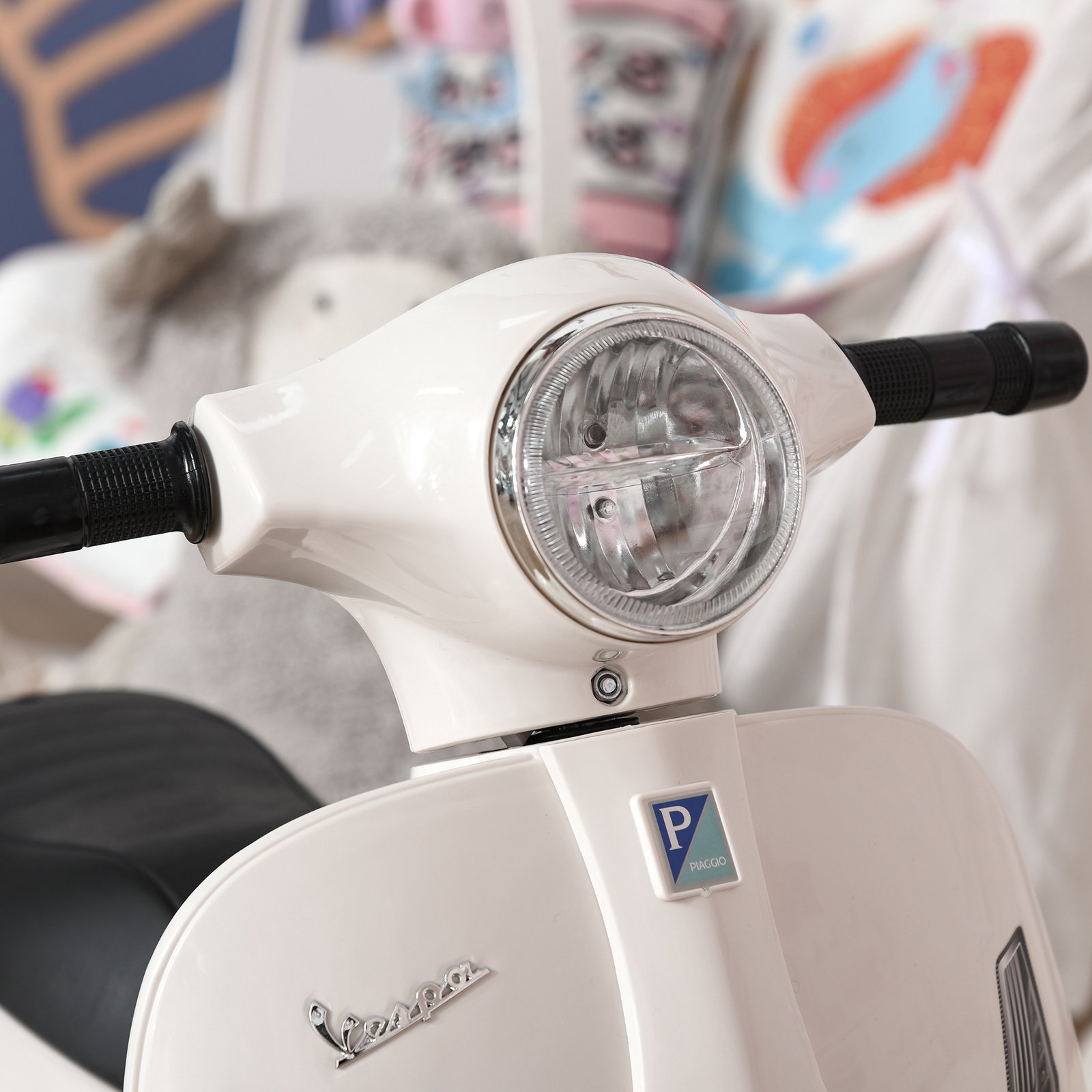 Mota Elétrica Vespa para Crianças com Farol e Buzina 66,5x38x52 cm Branco