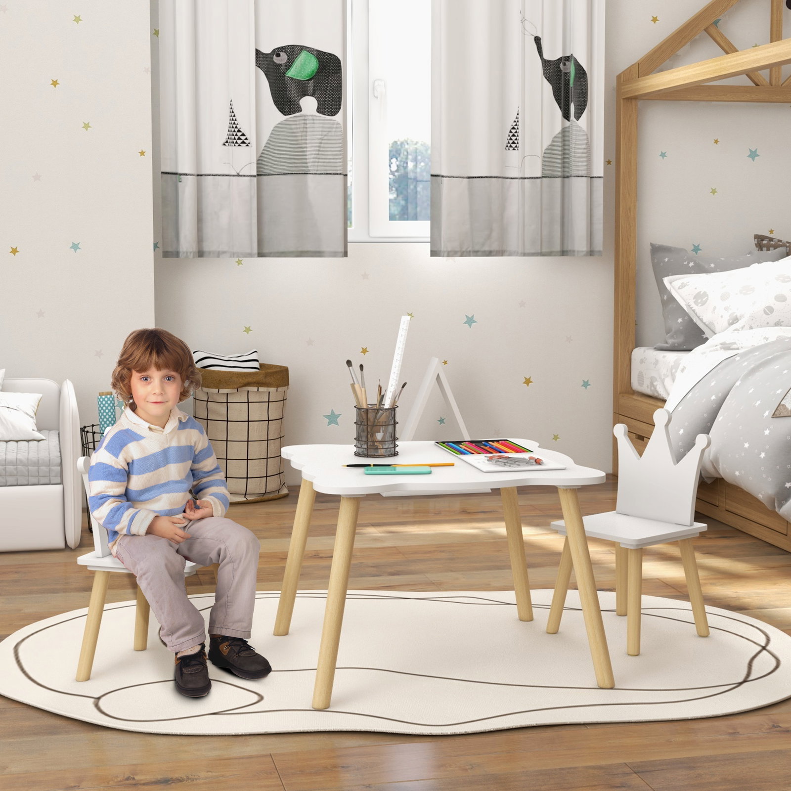 Mesa infantil com 2 cadeiras com encosto em forma de coroa para crianças de 3-6 anos para sala de jogos dormitório branco