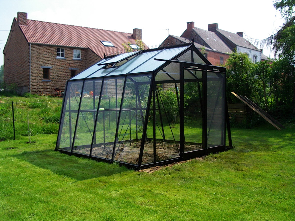 Estufa de Vidro Aurora Black – 9,12 m²