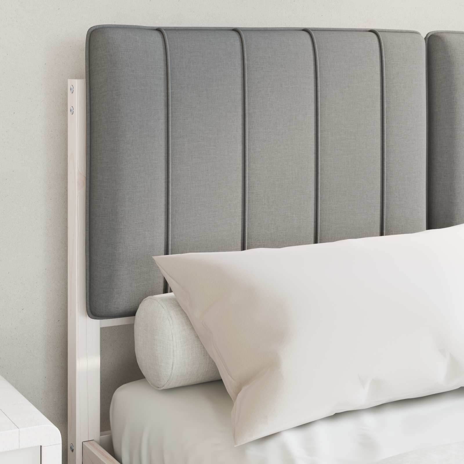Estrutura de cama com cabeceira estofada cinzento-claro