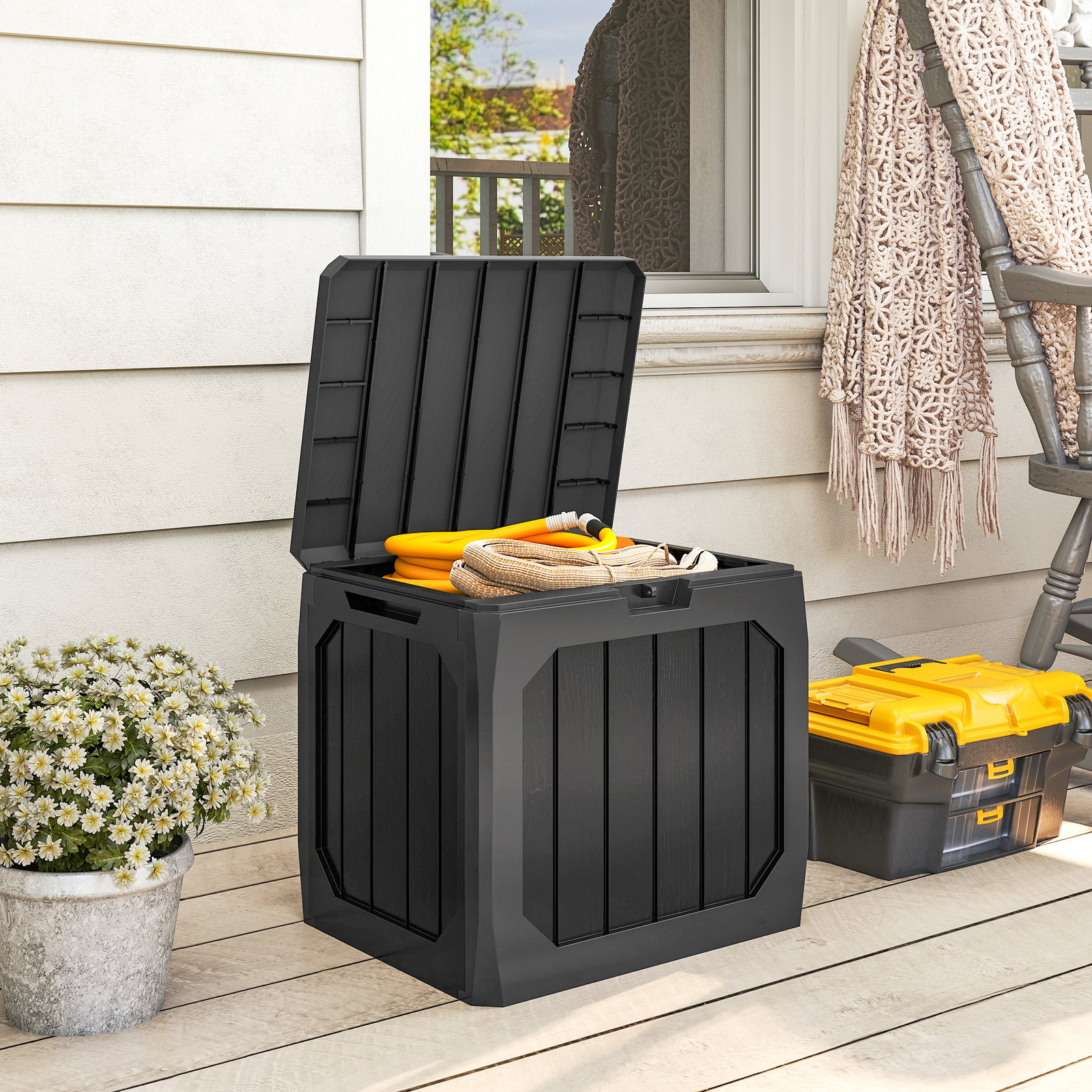 Baú de armazenamento exterior em plástico com capacidade de 121l 2 alças e tampa impermeável 56x45x53 cm preto