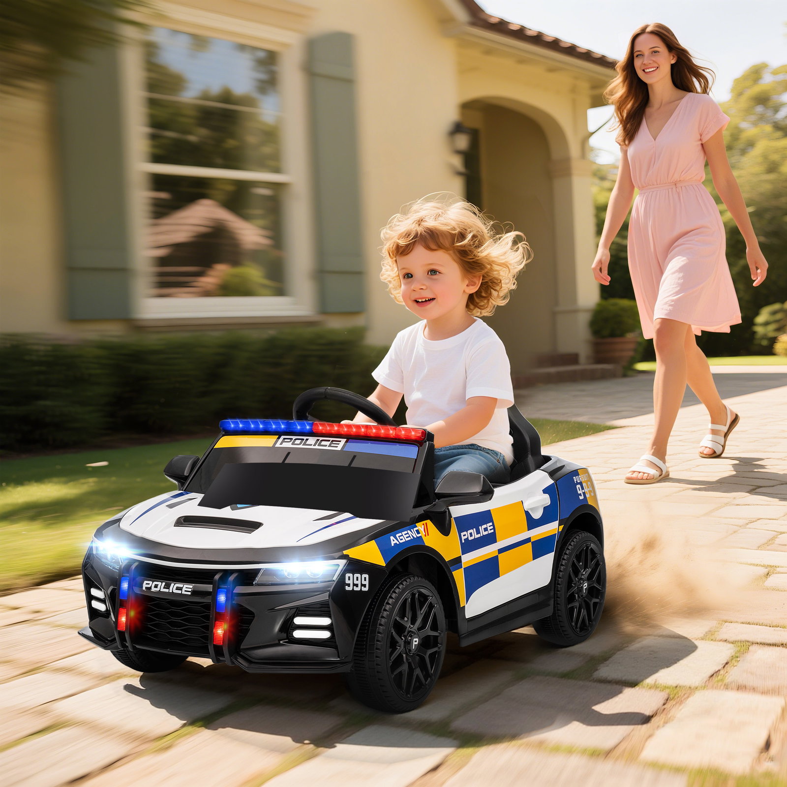 Carro elétrico infantil modelo policial 12v com comando a distância 2,4 luzes sirene música USB e suspensão 96x60x45 cm multicor