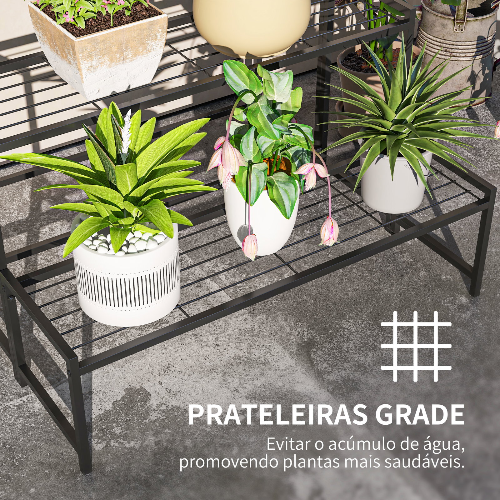 Suporte para plantas de três níveis com design em escada e estrutura metálica resistente para interior e exterior