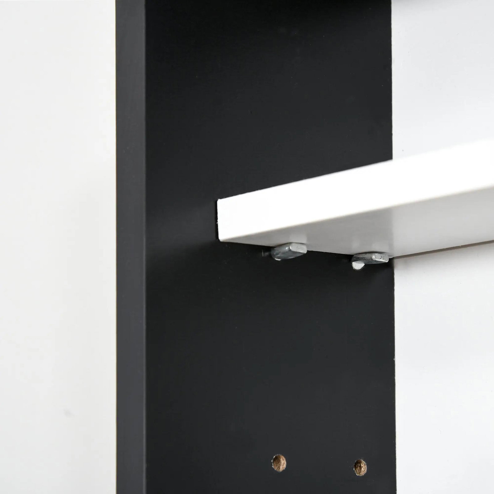 Vitrine de parede de madeira com prateleiras ajustáveis e 2 portas corredeiras de vidro para coleções perfumes bonecos de decoração 80x9,5x60cm preto