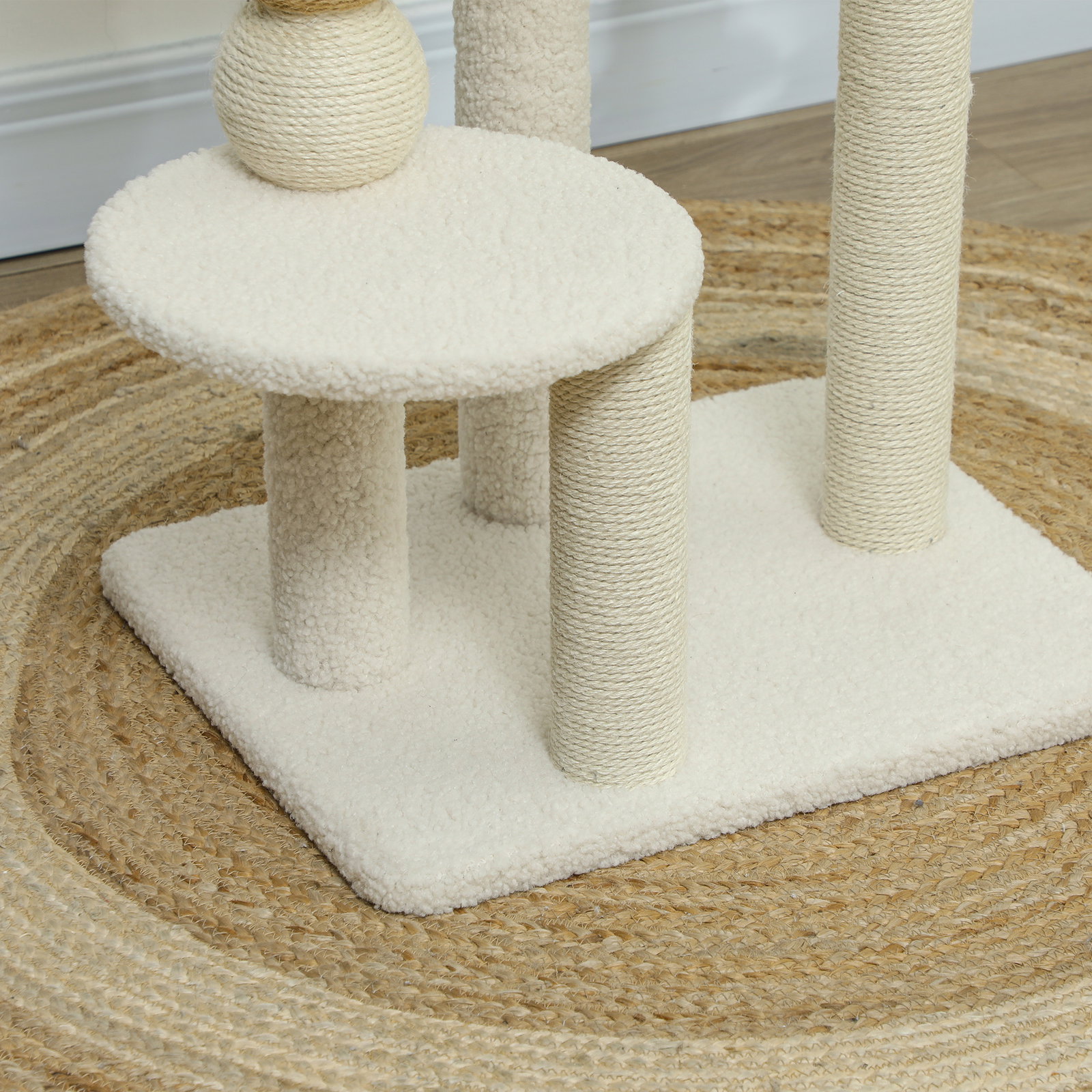 Arranhador para gatos arranhador para gatos com estofado em borrego plataformas bola suspensa e poste de juta 48,5x40x76 cm bege