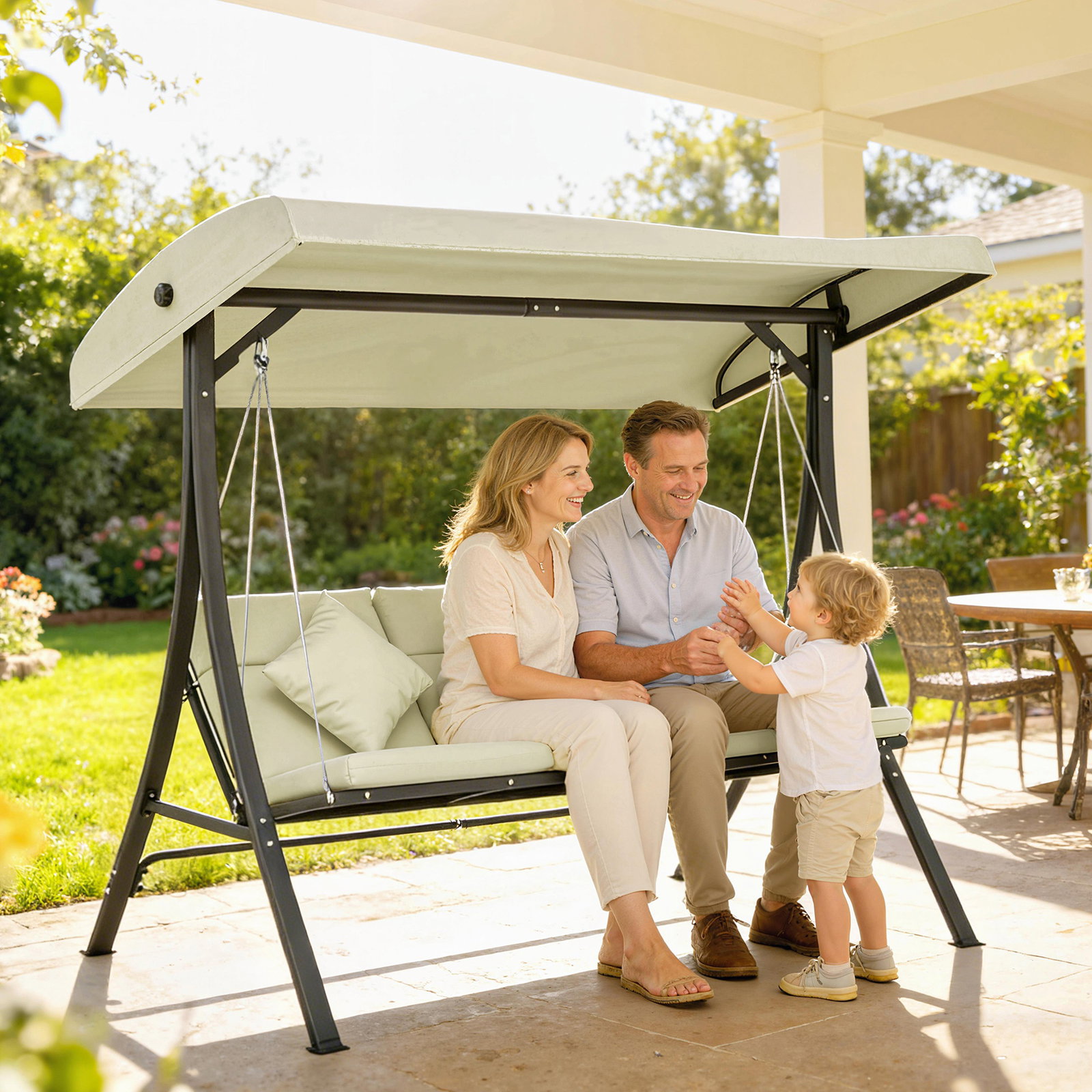 Baloiço de jardim exterior de 3 lugares com toldo ajustável e estrutura de aço 202x115x168 cm bege