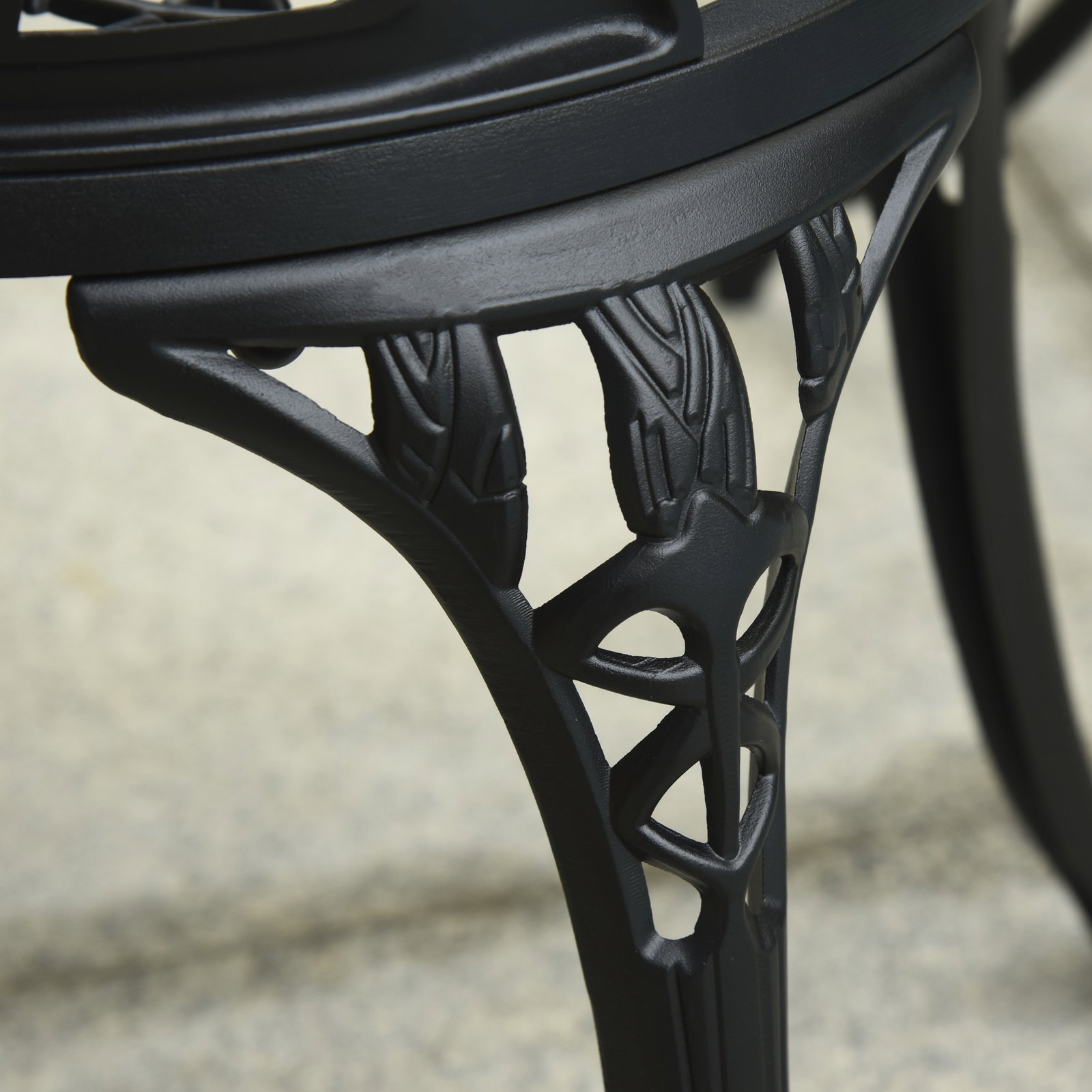 Conjunto de mesa e cadeiras de exterior 3 peças de alumínio com encosto com padrão de tulipa e mesa com orifício para chapéu de sol preto