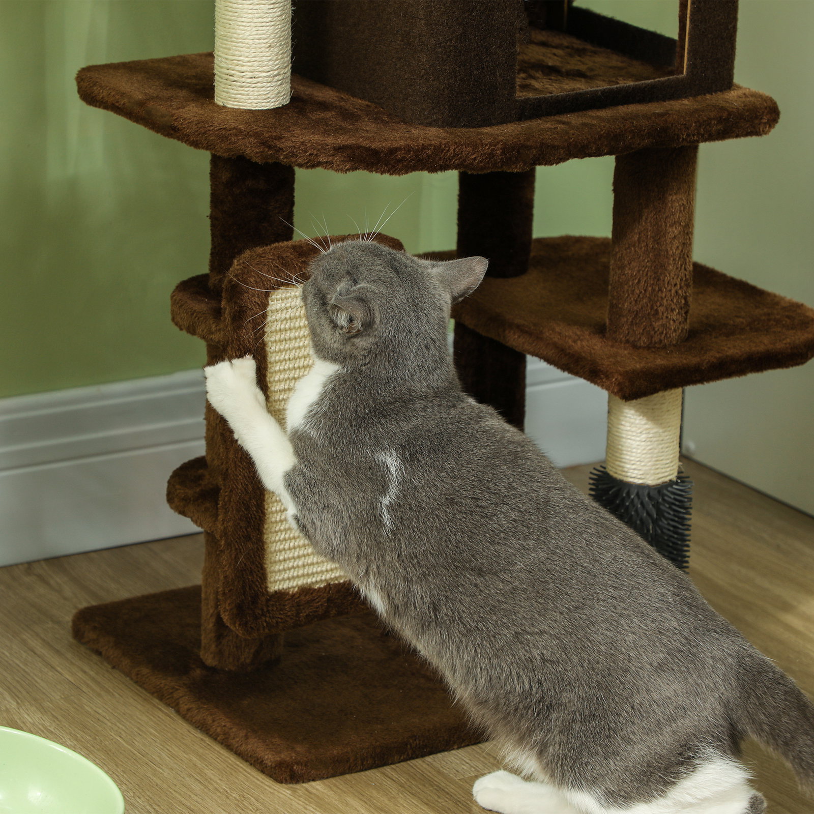Arranhador para gatos grande altura 104 cm com plataformas postes com escova bolas suspensas e almofadas para arranhar marrom
