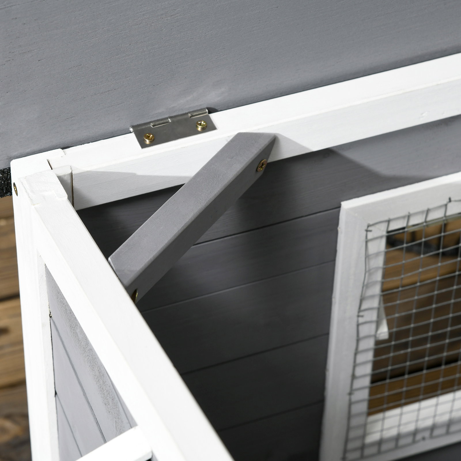 Casa para cães de madeira casa para animais de estimação com teto asfáltico 2 janelas porta com cortina 97x72x65 cm cinza