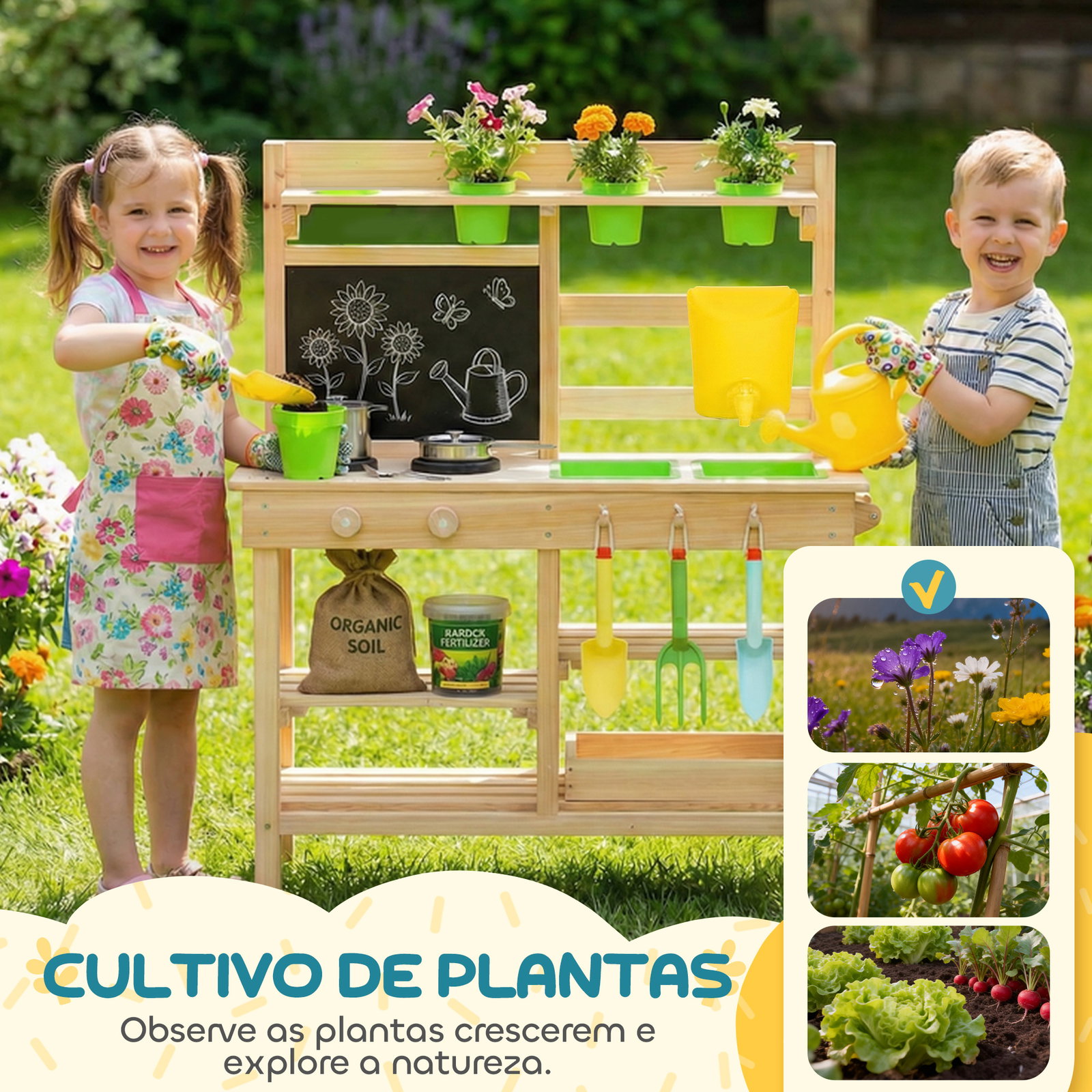 Cozinha de brincar exterior com vasos lavatório torneira utensílios de aço inoxidável e quadro-negro madeira