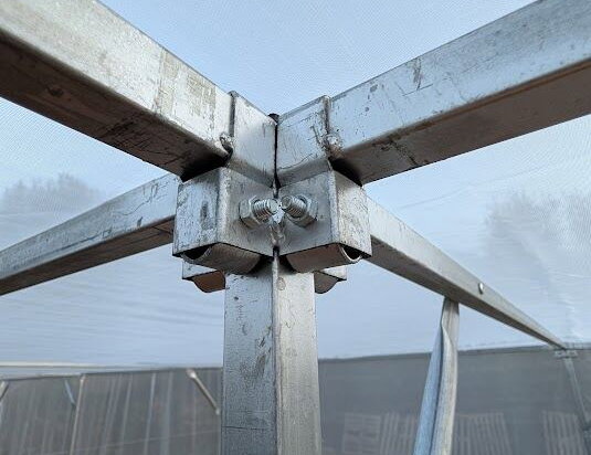 Estufa com Rede Anti-Trips 4 x 10 m – 40 m²